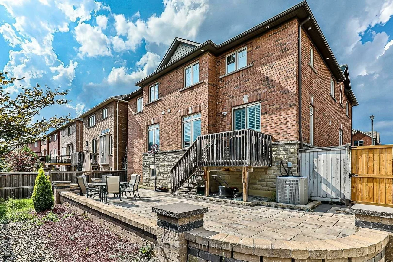 116, Sequin, Jefferson, Richmond Hill