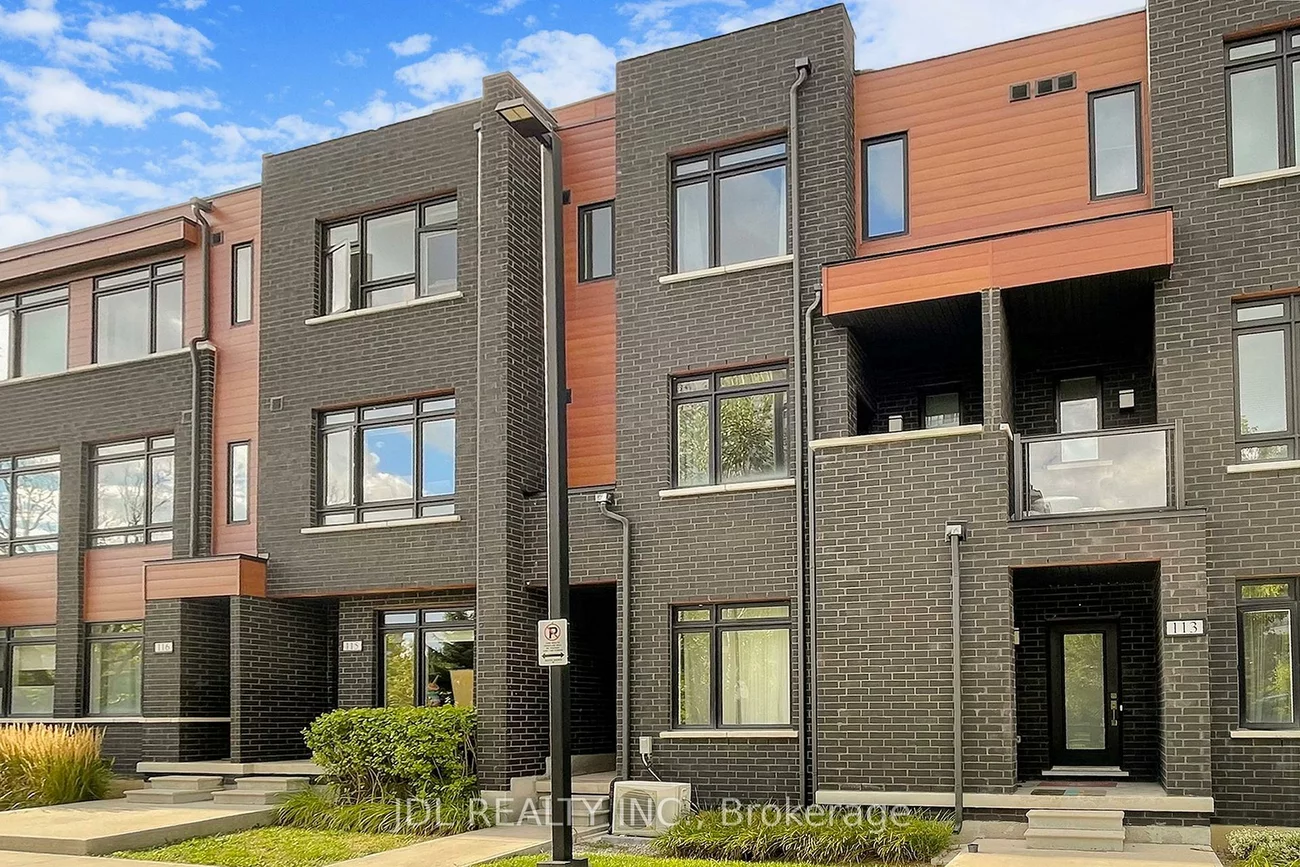 370, Red Maple, Langstaff, Richmond Hill