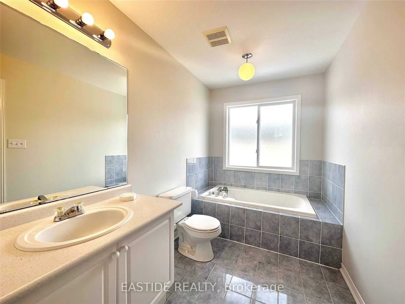 24, Revelstoke, Langstaff, Richmond Hill