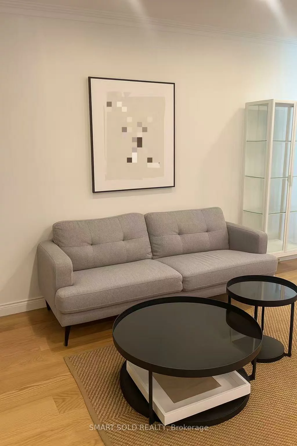 7, Sussex, Crosby, Richmond Hill