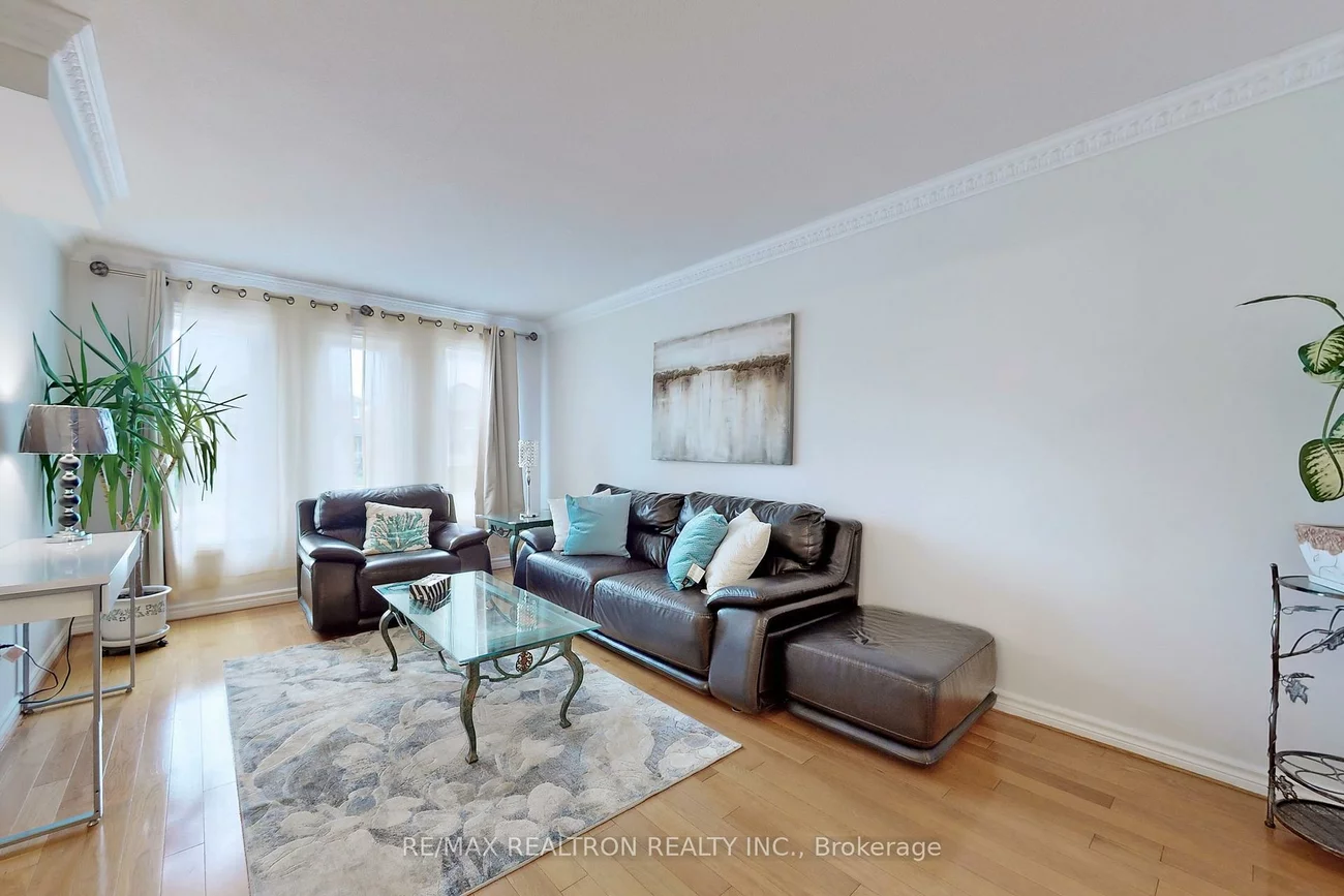 32, Subrisco, Devonsleigh, Richmond Hill