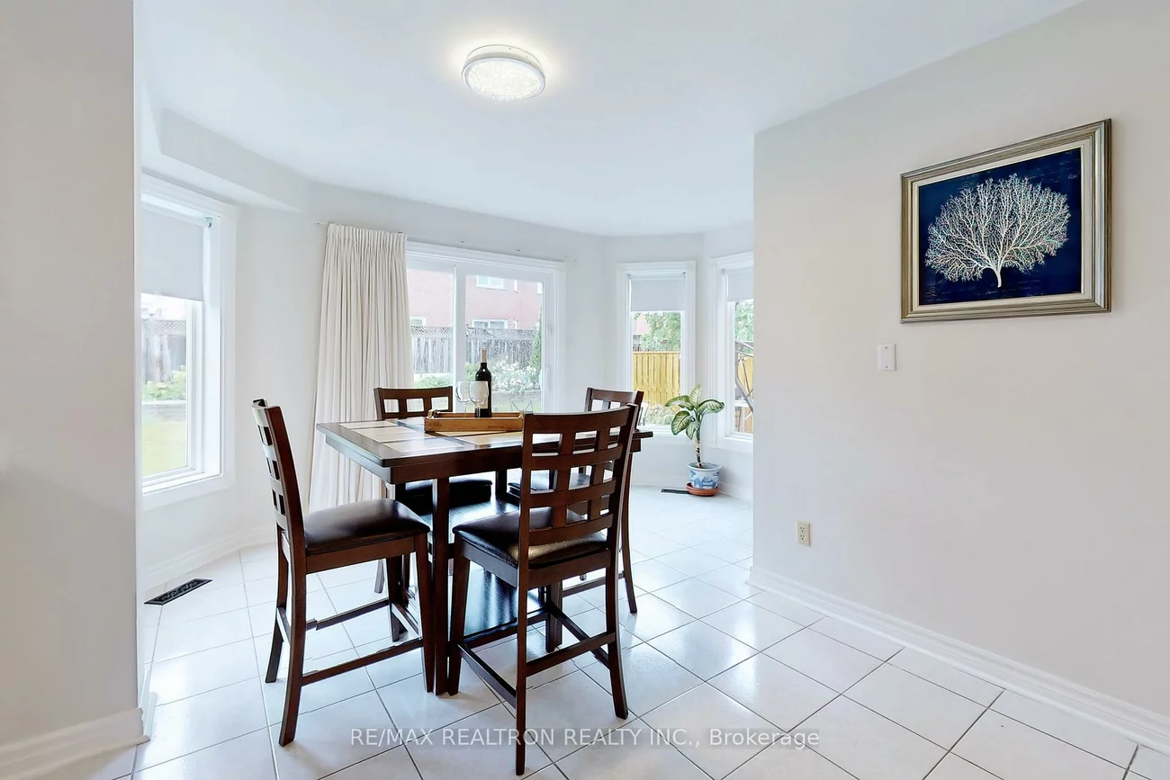 32, Subrisco, Devonsleigh, Richmond Hill