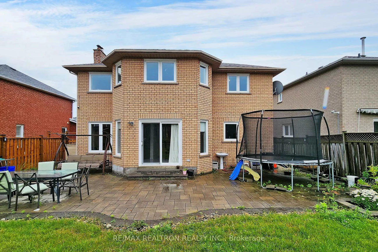 32, Subrisco, Devonsleigh, Richmond Hill