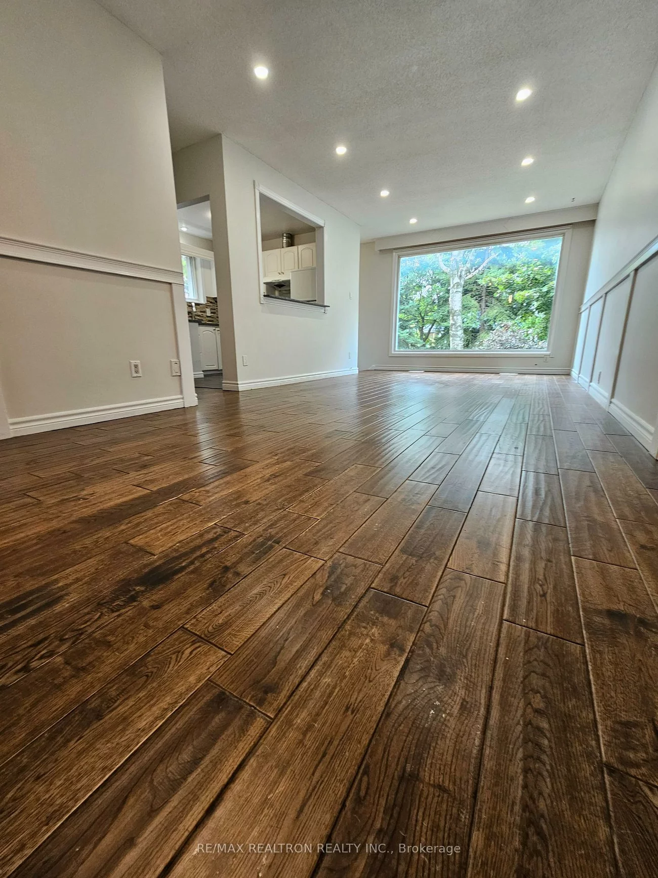 358, Browndale, Crosby, Richmond Hill