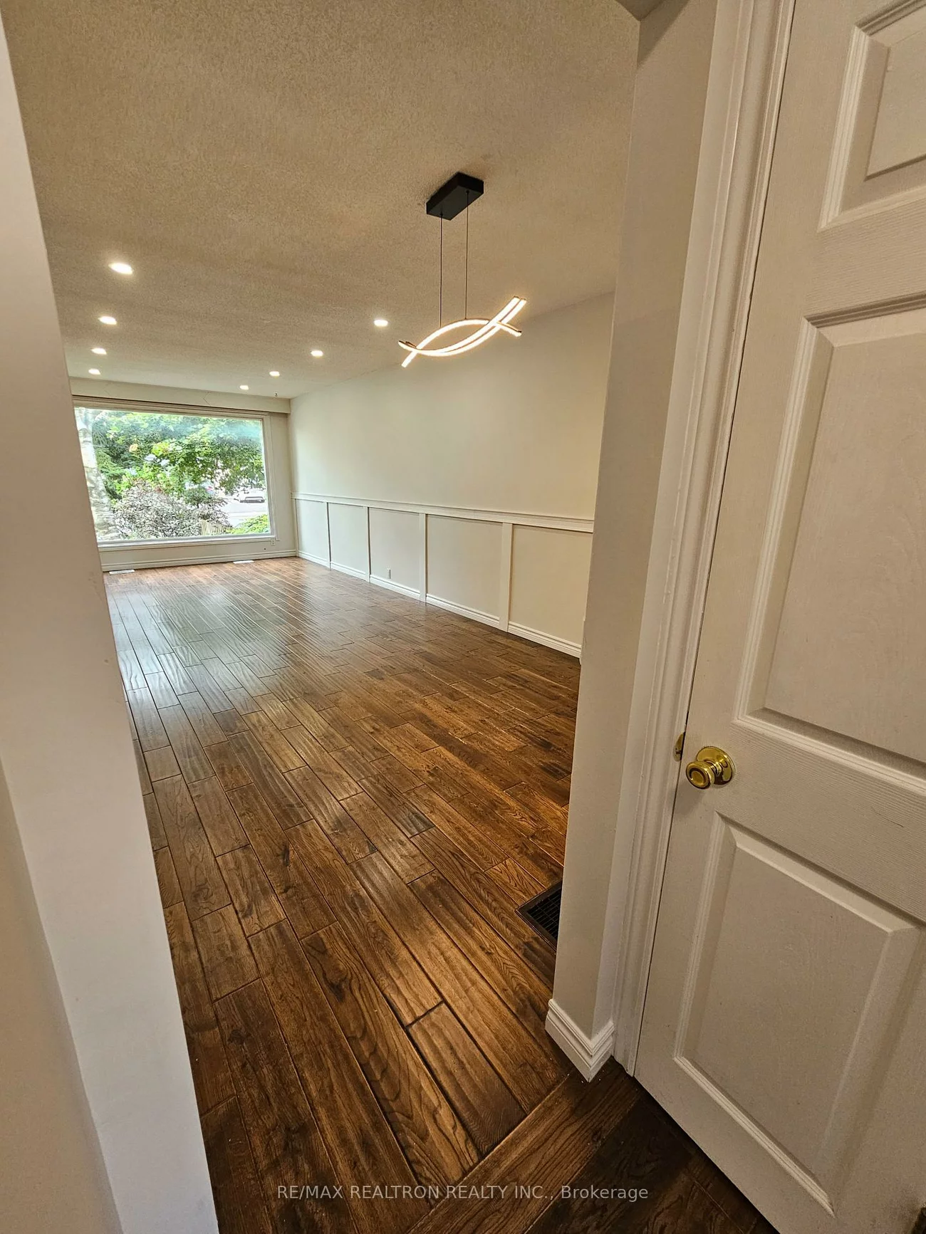 358, Browndale, Crosby, Richmond Hill