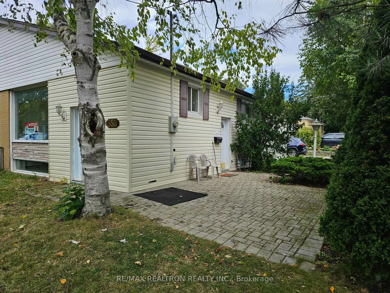 358, Browndale, Crosby, Richmond Hill