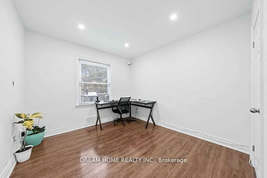 302, Crosby, Crosby, Richmond Hill