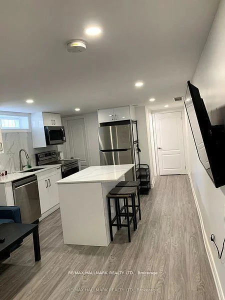 255, Ashlar, Crosby, Richmond Hill