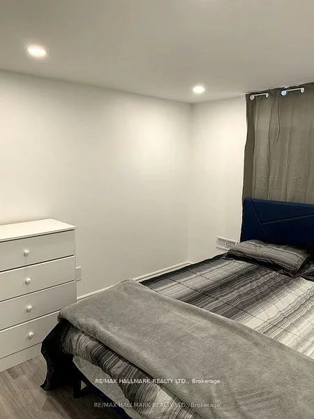 255, Ashlar, Crosby, Richmond Hill