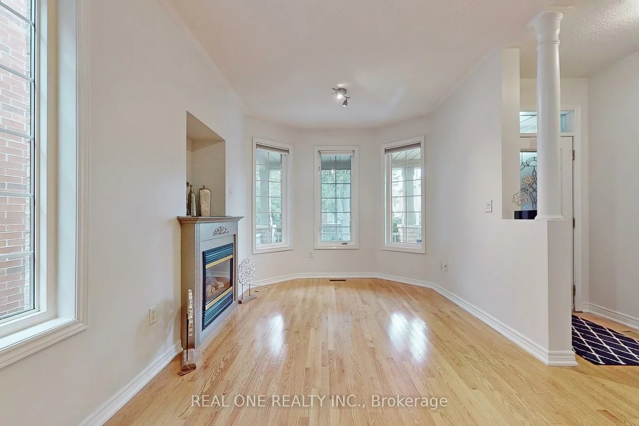 19, Longwood, Oak Ridges, Richmond Hill