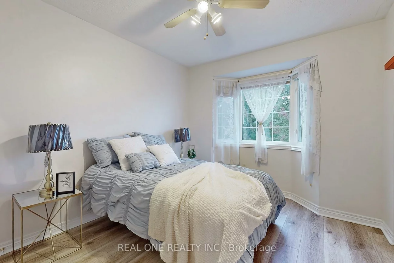 19, Longwood, Oak Ridges, Richmond Hill