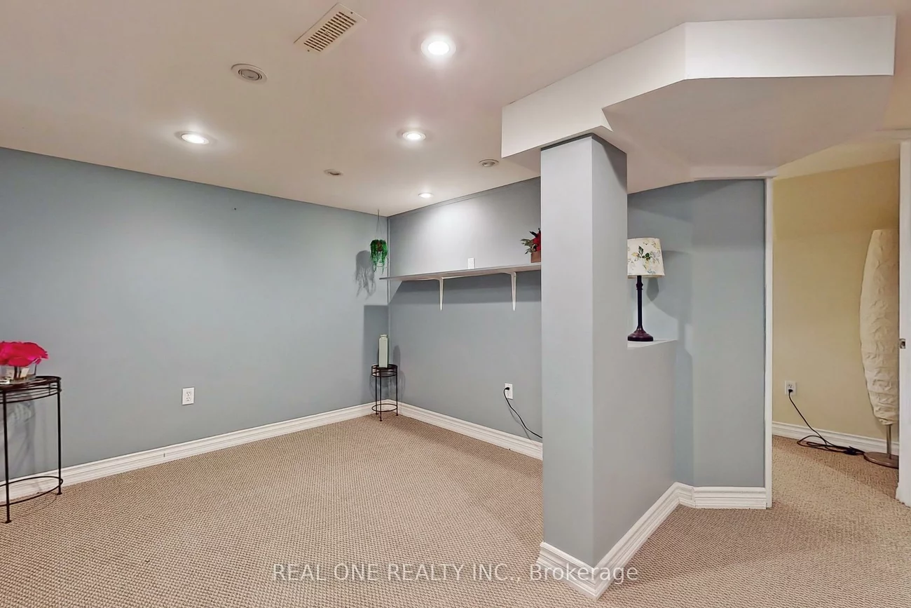 19, Longwood, Oak Ridges, Richmond Hill