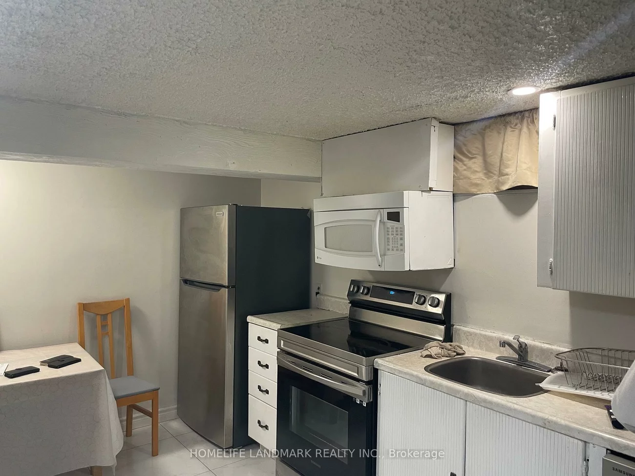 385, Marybay, Crosby, Richmond Hill