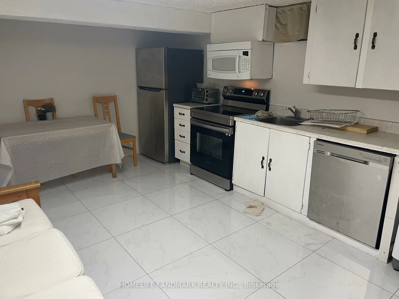 385, Marybay, Crosby, Richmond Hill