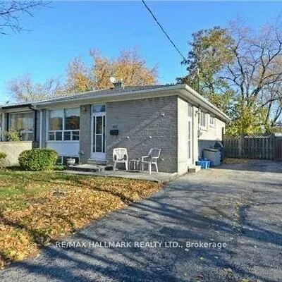 245, Axminster, Crosby, Richmond Hill