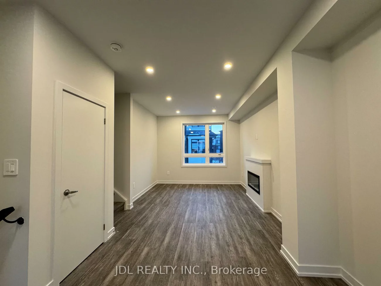 12, Robert Gilpin, Headford Business Park, Richmond Hill