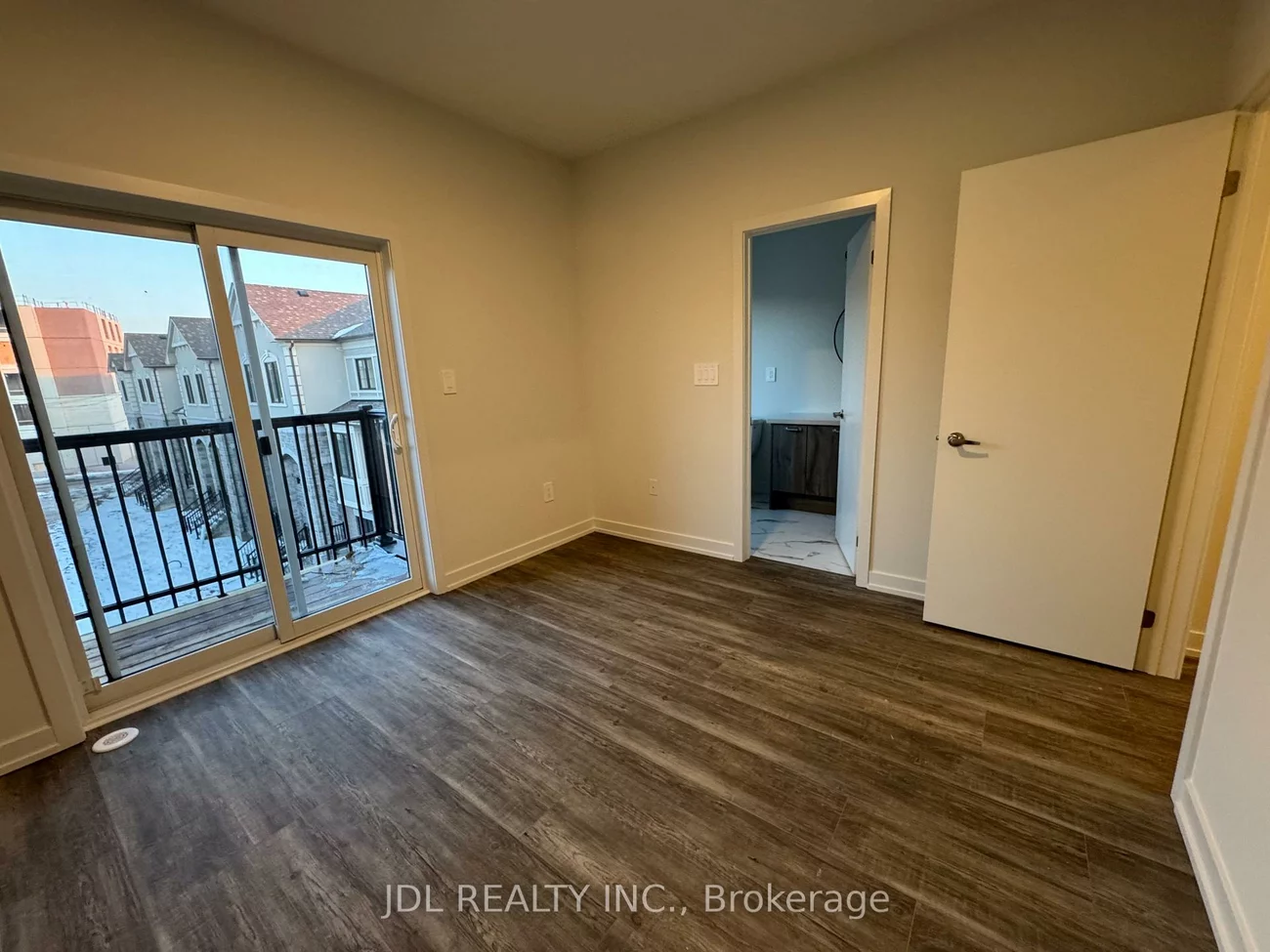 12, Robert Gilpin, Headford Business Park, Richmond Hill