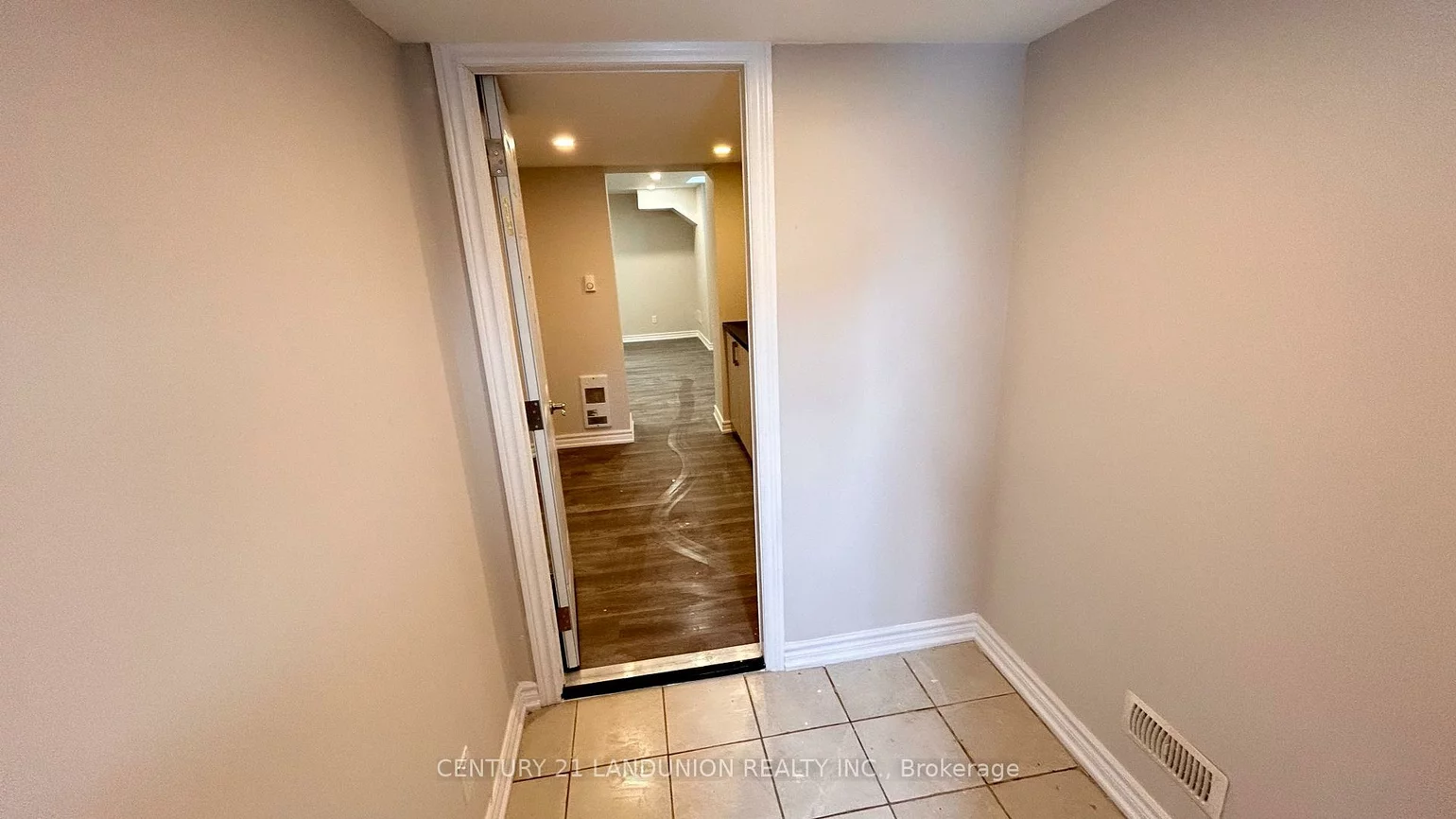 98, English Oak, Oak Ridges Lake Wilcox, Richmond Hill