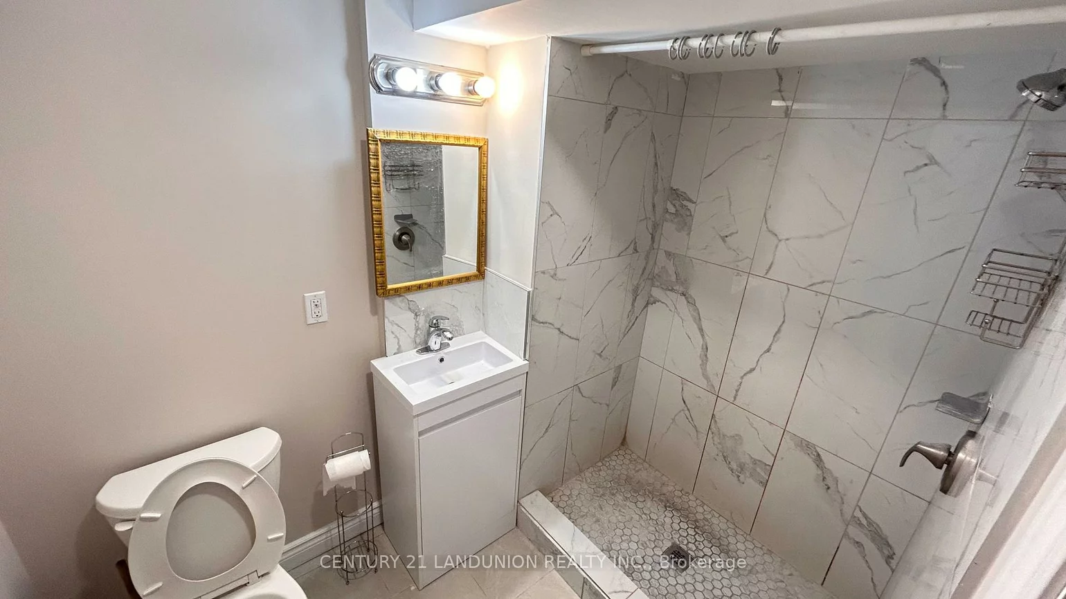 98, English Oak, Oak Ridges Lake Wilcox, Richmond Hill