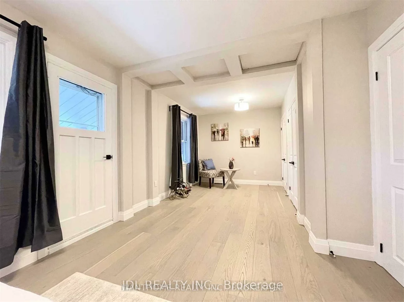 379, Alper, Crosby, Richmond Hill