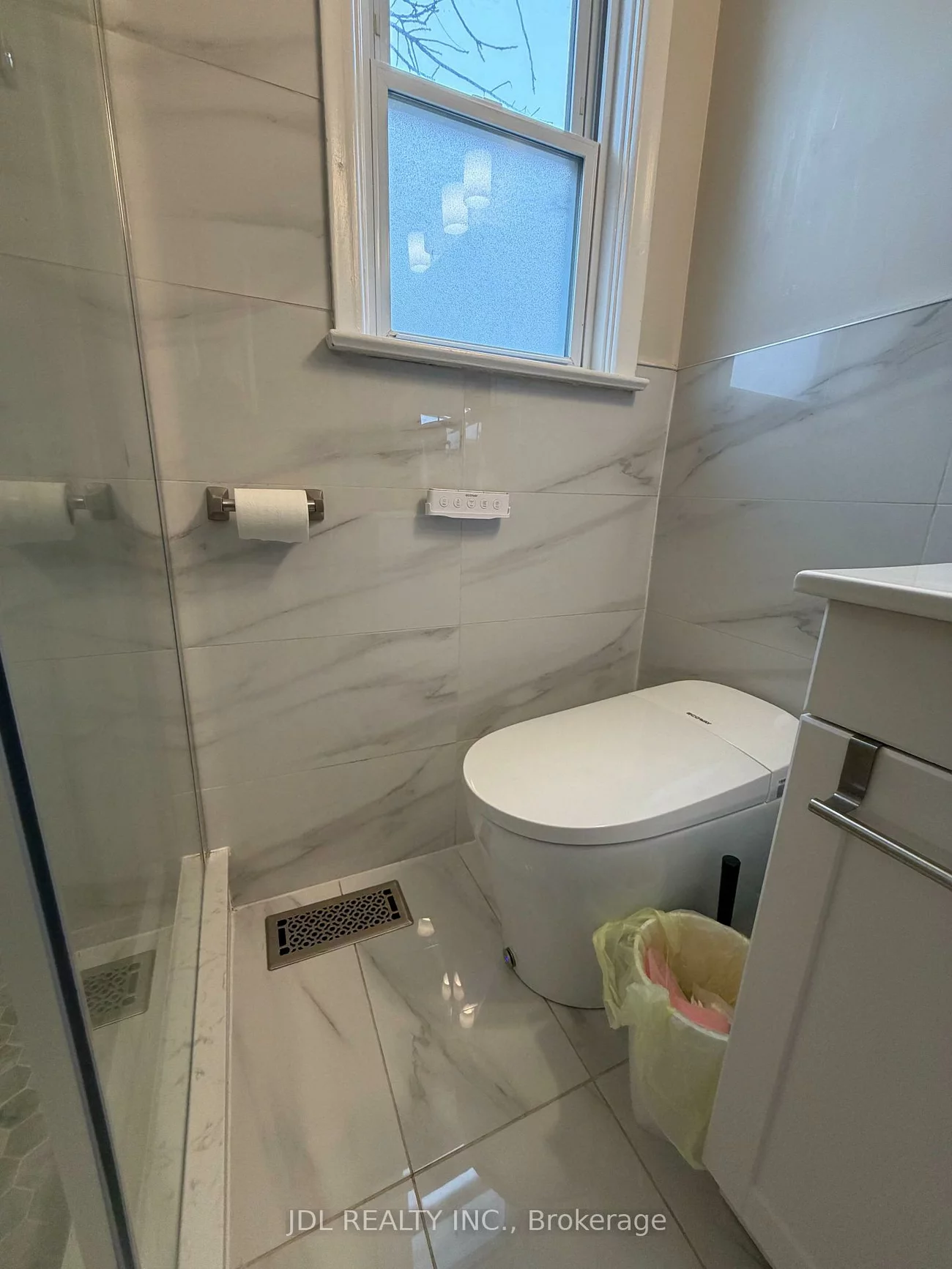 379, Alper, Crosby, Richmond Hill