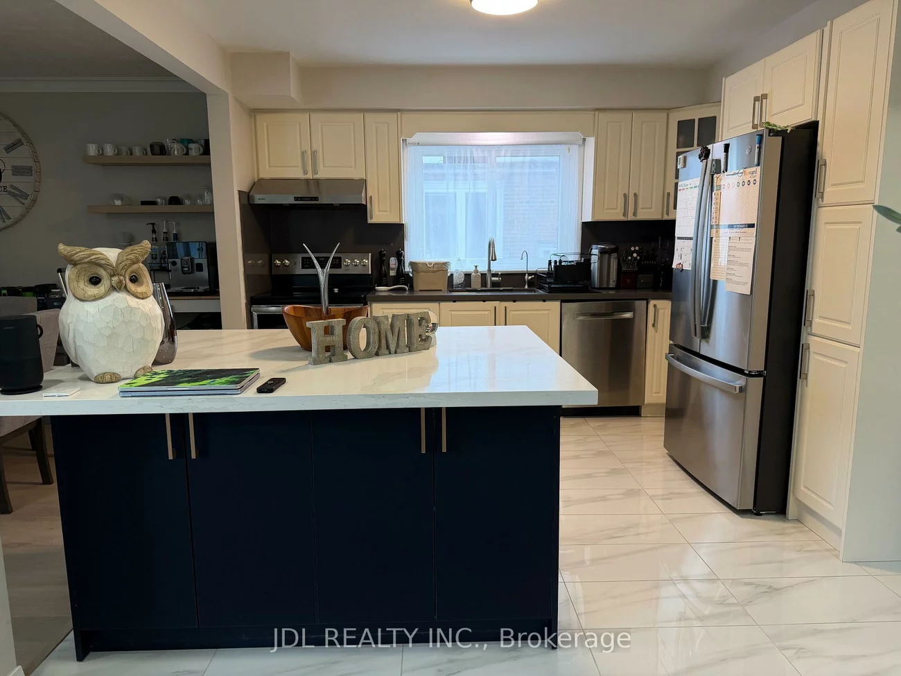 379, Alper, Crosby, Richmond Hill