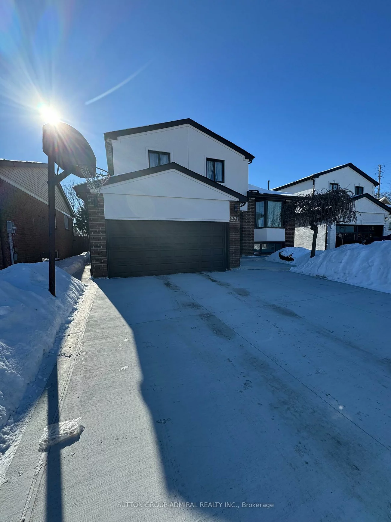 271, Weldrick, North Richvale, Richmond Hill