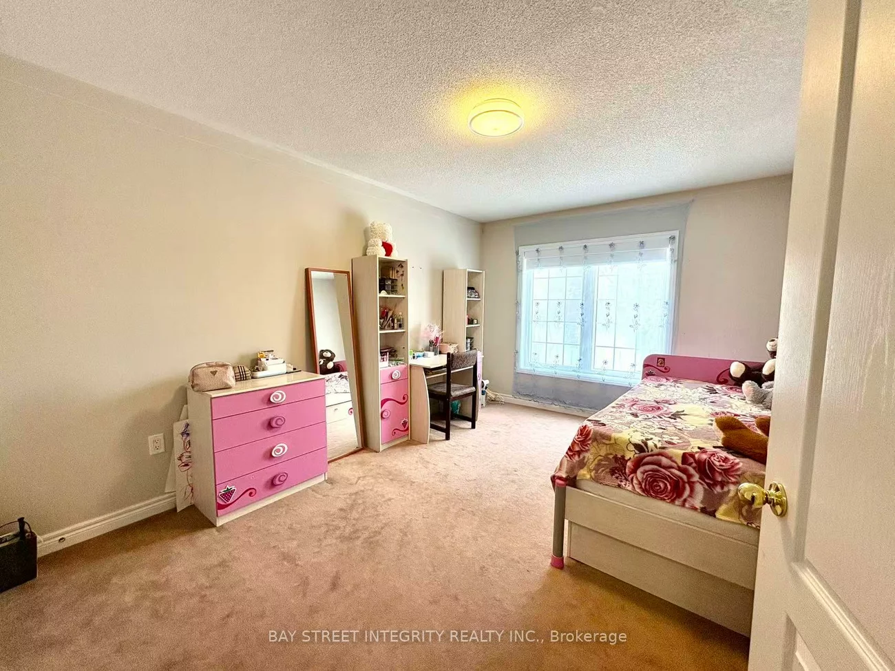 8, Townwood, Jefferson, Richmond Hill