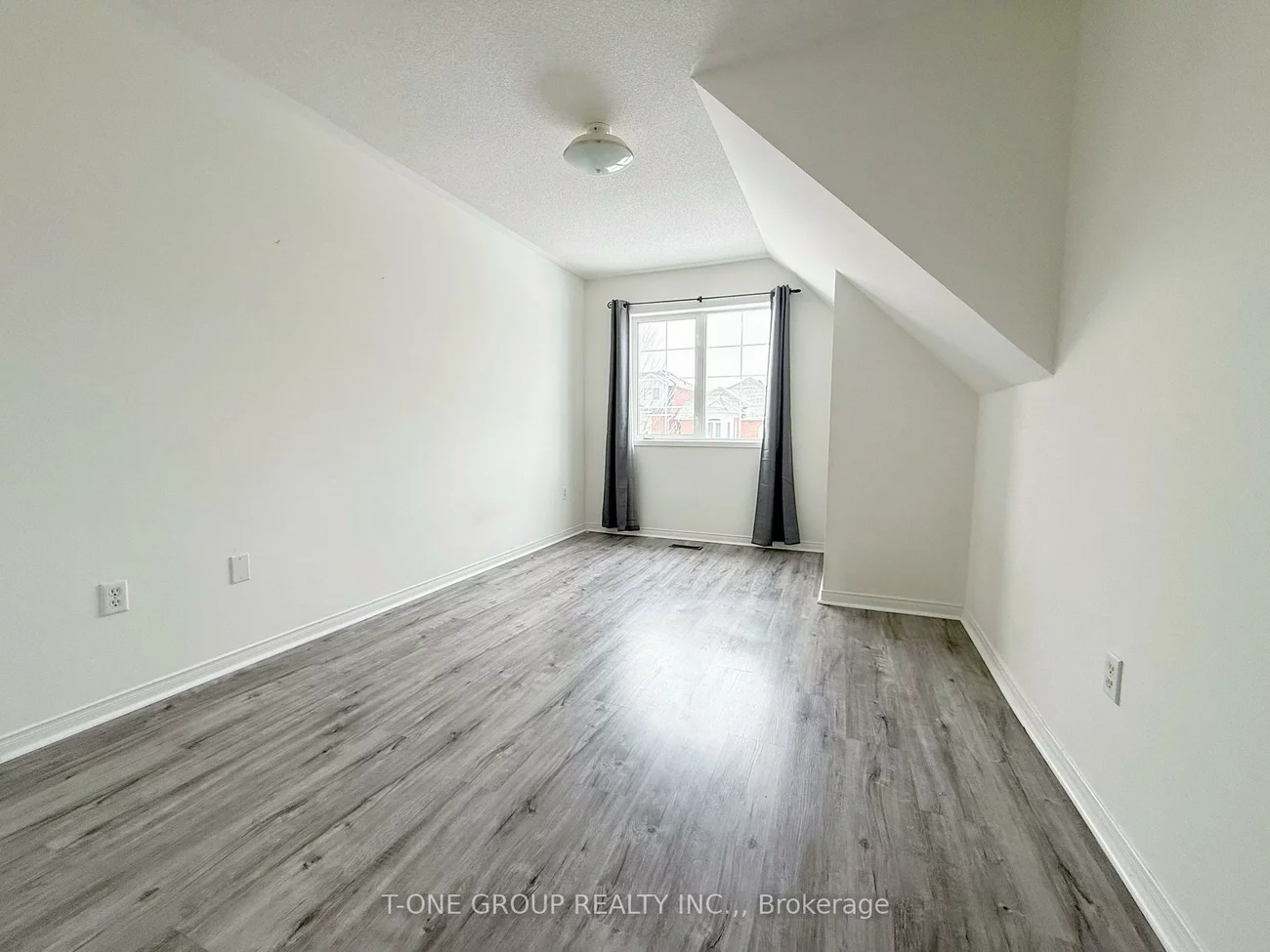 90, Bridlepath, Rouge Woods, Richmond Hill