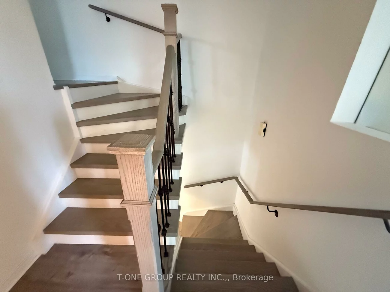 90, Bridlepath, Rouge Woods, Richmond Hill