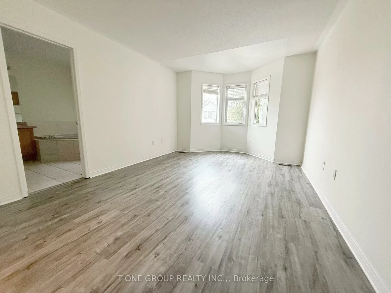 90, Bridlepath, Rouge Woods, Richmond Hill