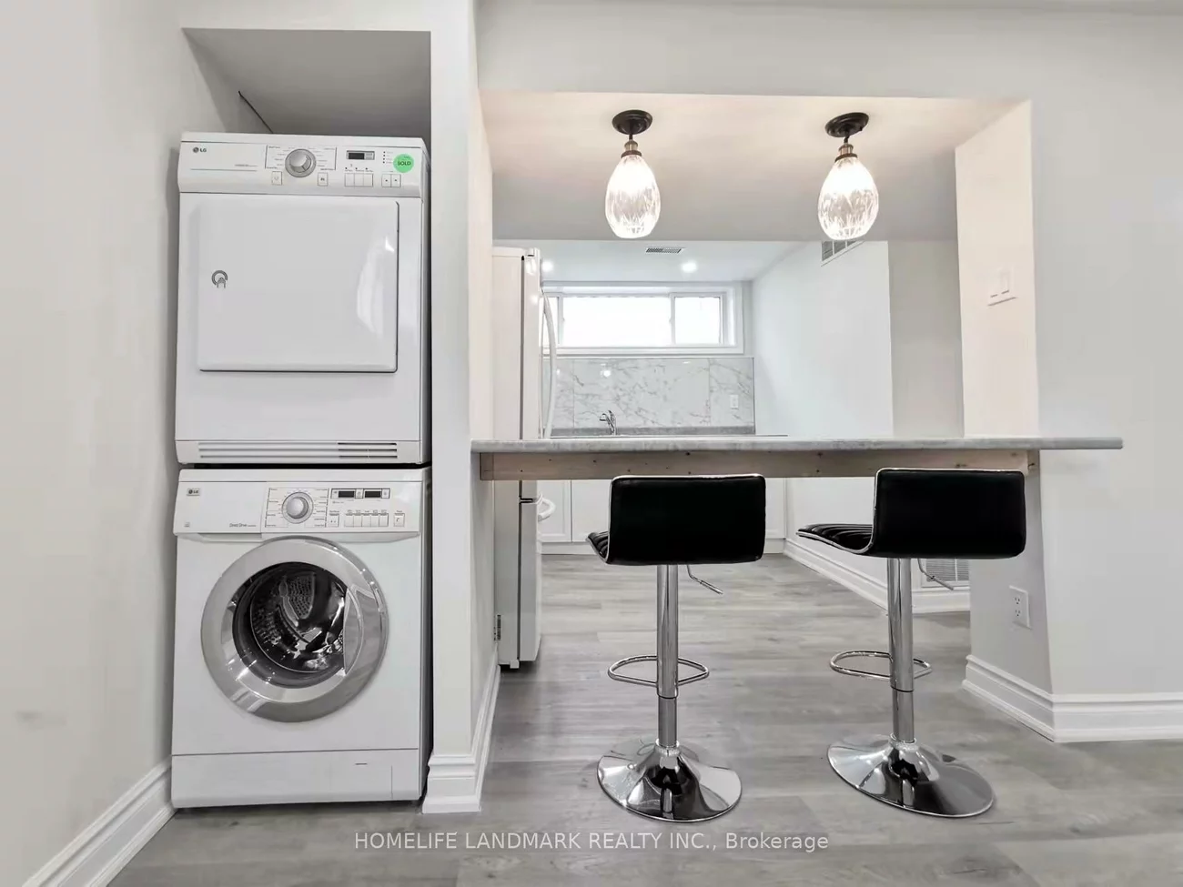 28, Benfer, Crosby, Richmond Hill