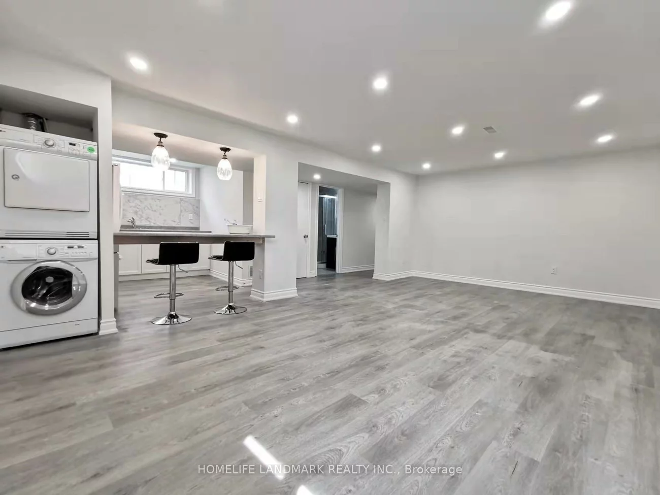 28, Benfer, Crosby, Richmond Hill