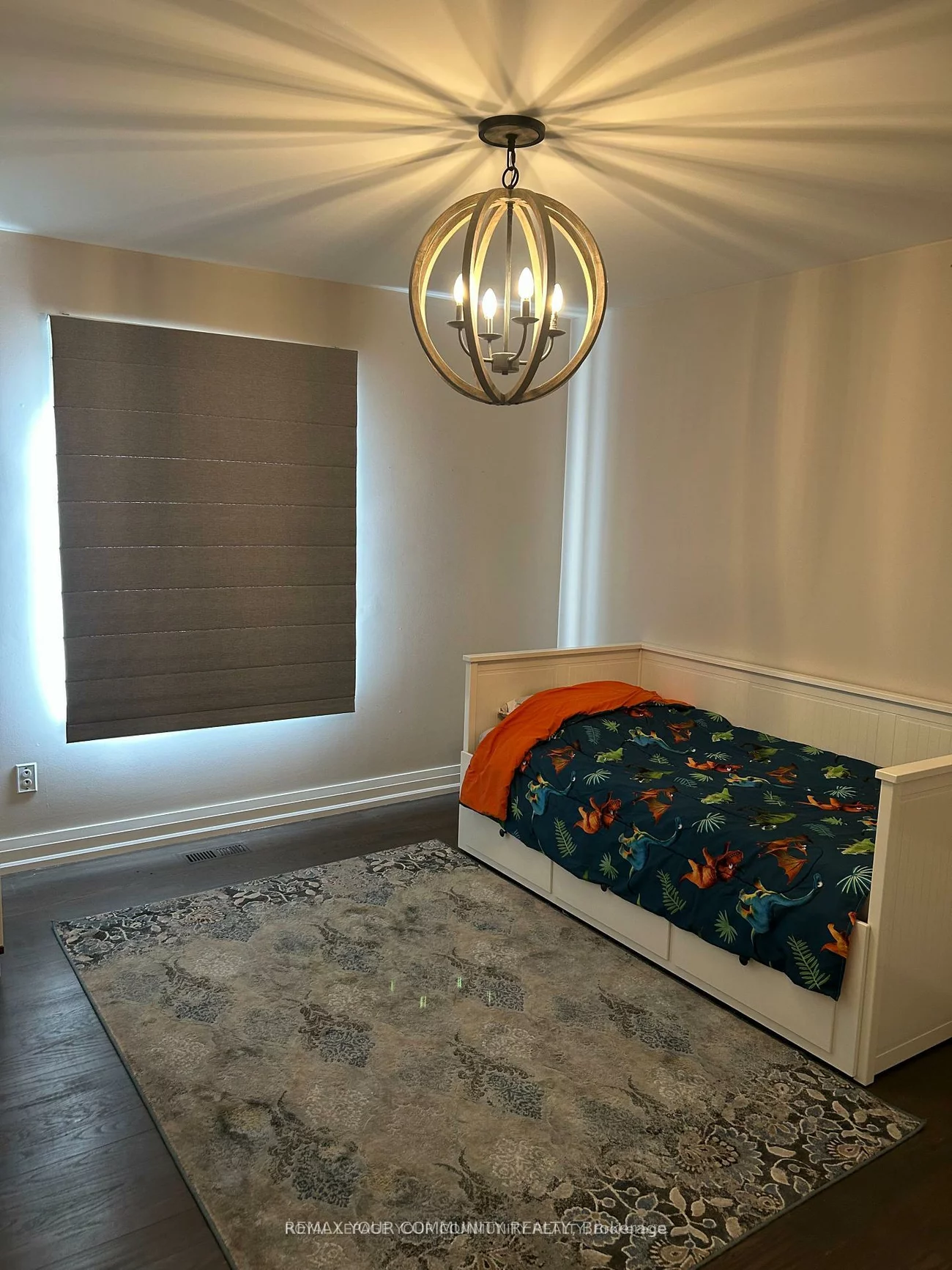 18, Theobalds, Mill Pond, Richmond Hill