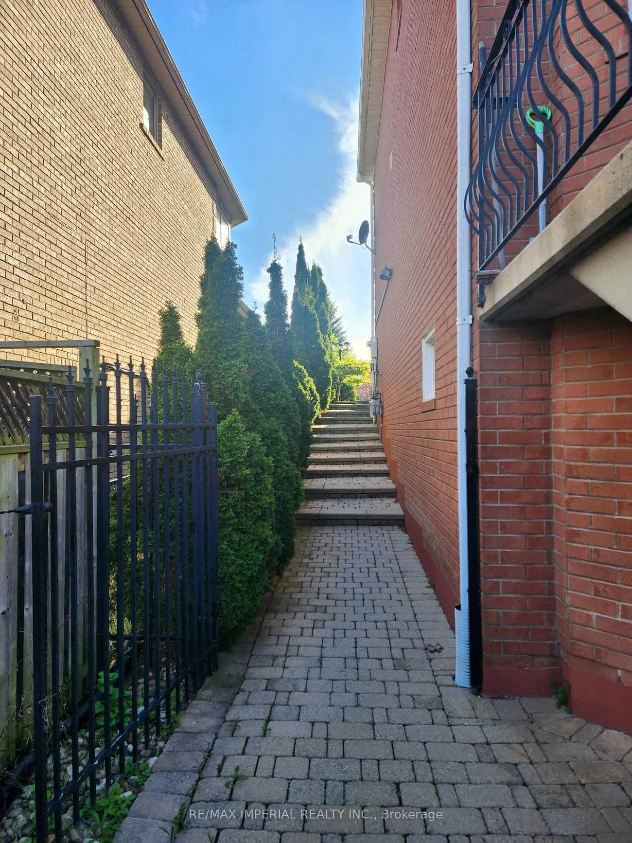 9, Caramel, Devonsleigh, Richmond Hill