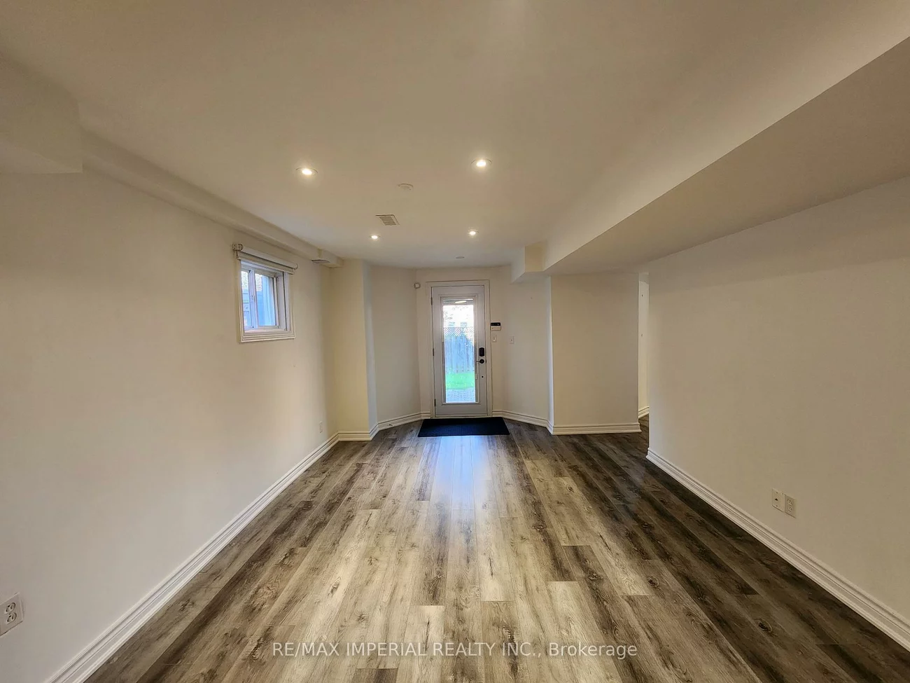 9, Caramel, Devonsleigh, Richmond Hill