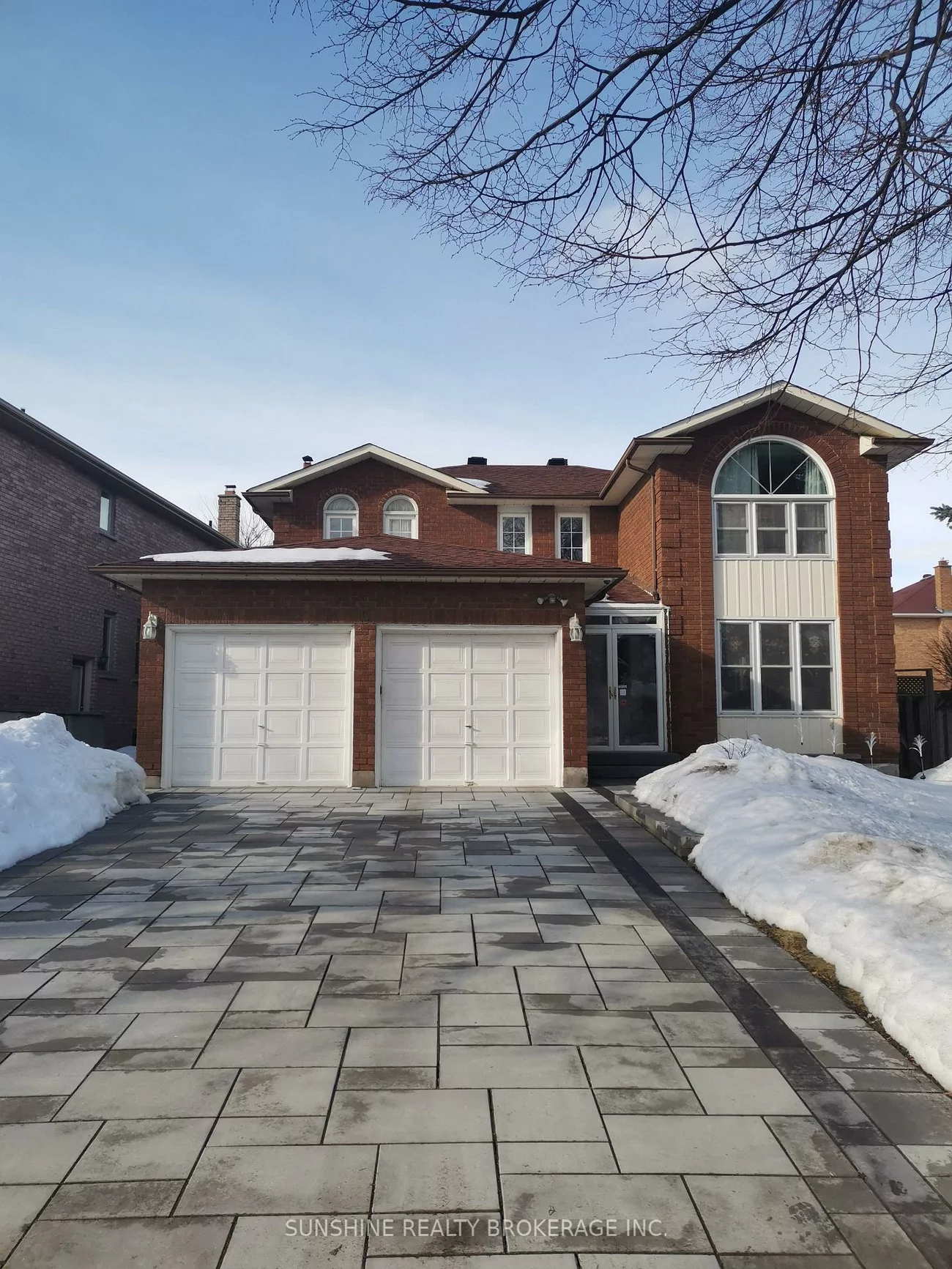 10, lisa, Doncrest, Richmond Hill