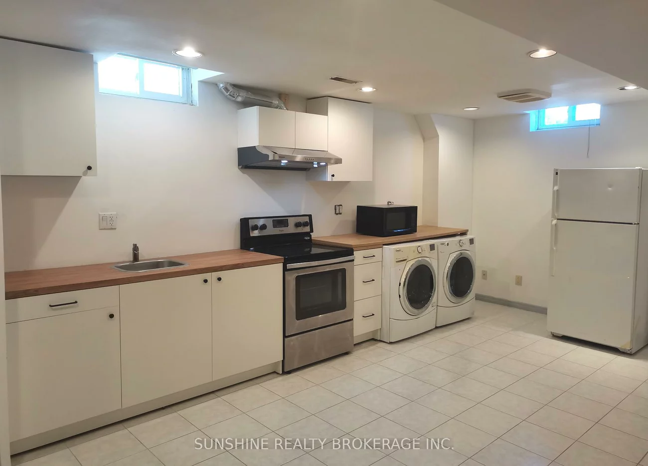 10, lisa, Doncrest, Richmond Hill