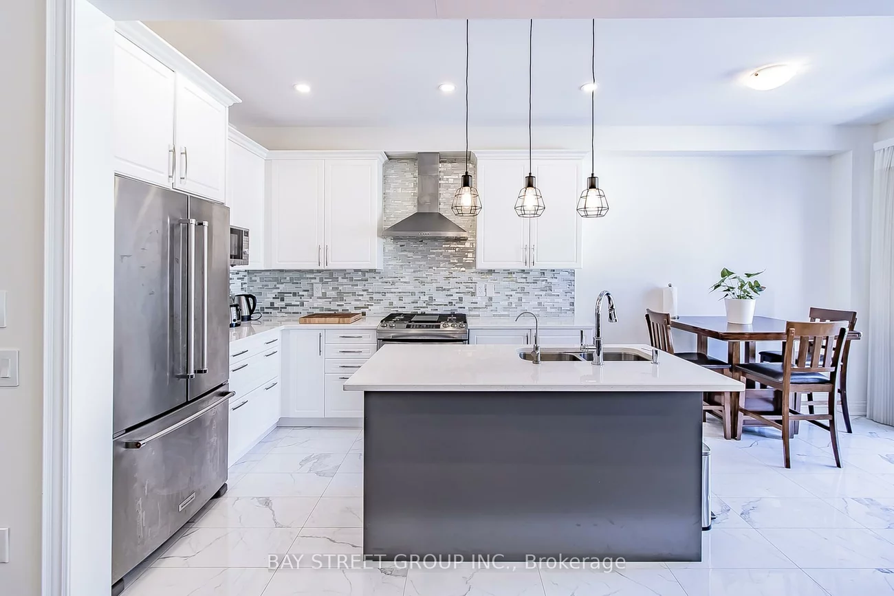 50, Drizzel, Oak Ridges, Richmond Hill