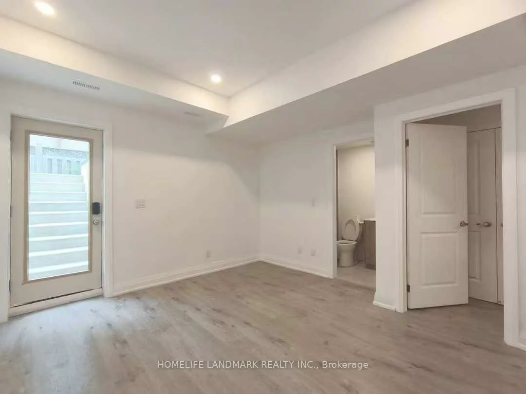 12, Persica, Oak Ridges, Richmond Hill