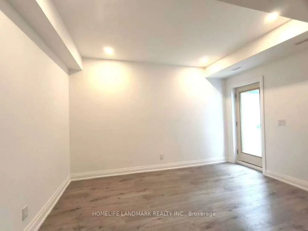 12, Persica, Oak Ridges, Richmond Hill