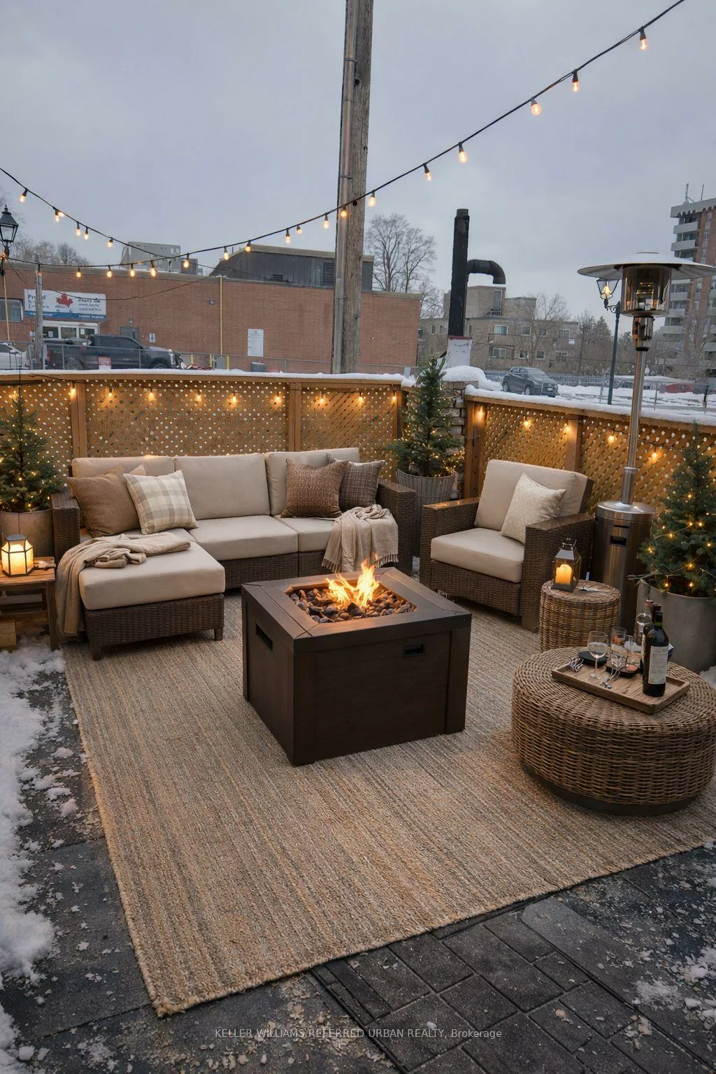 10140, Yonge, Mill Pond, Richmond Hill