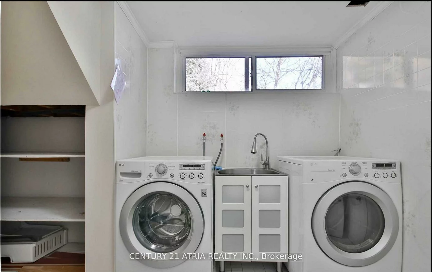 243, Harrygan, Mill Pond, Richmond Hill