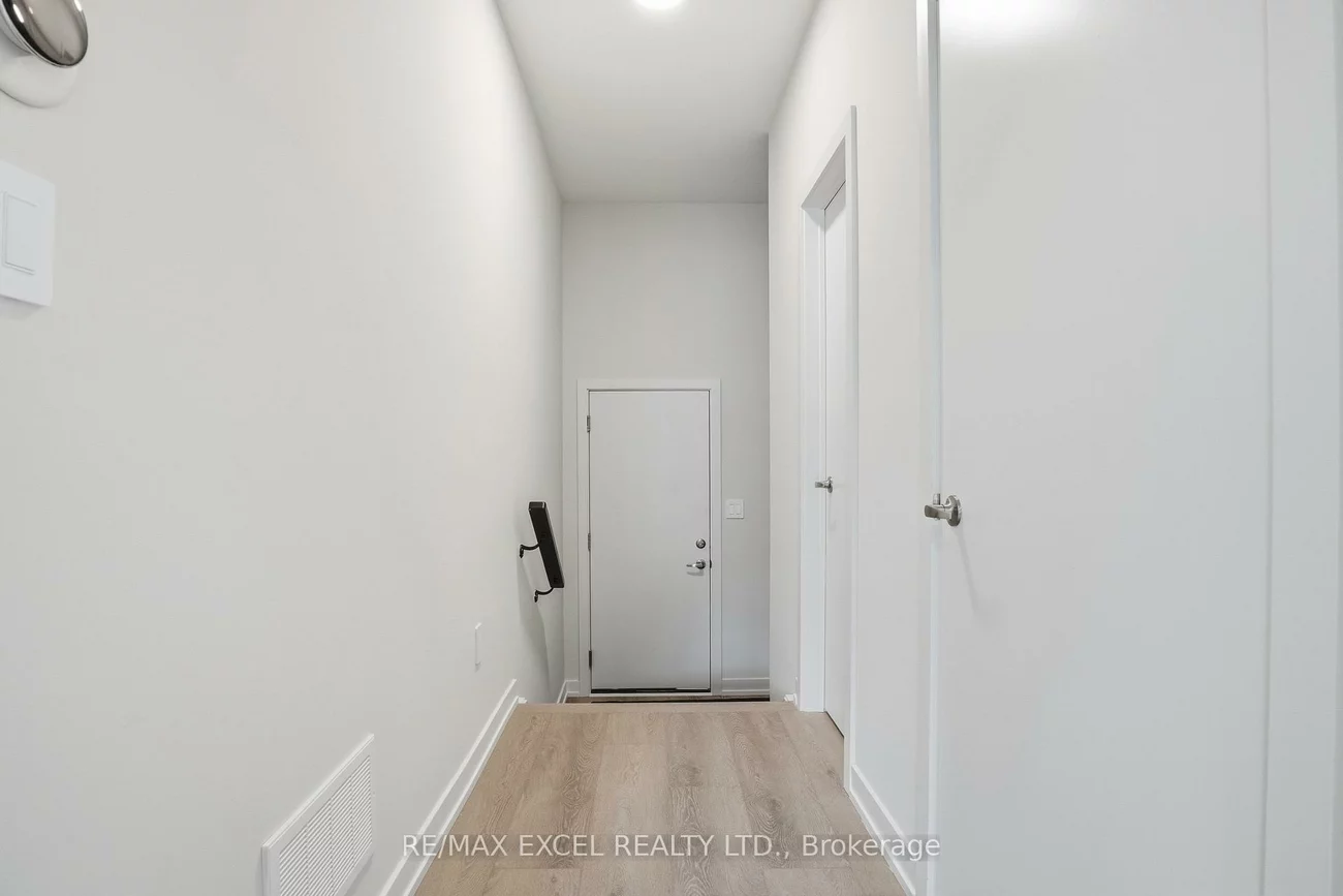 7, Peace, Headford Business Park, Richmond Hill