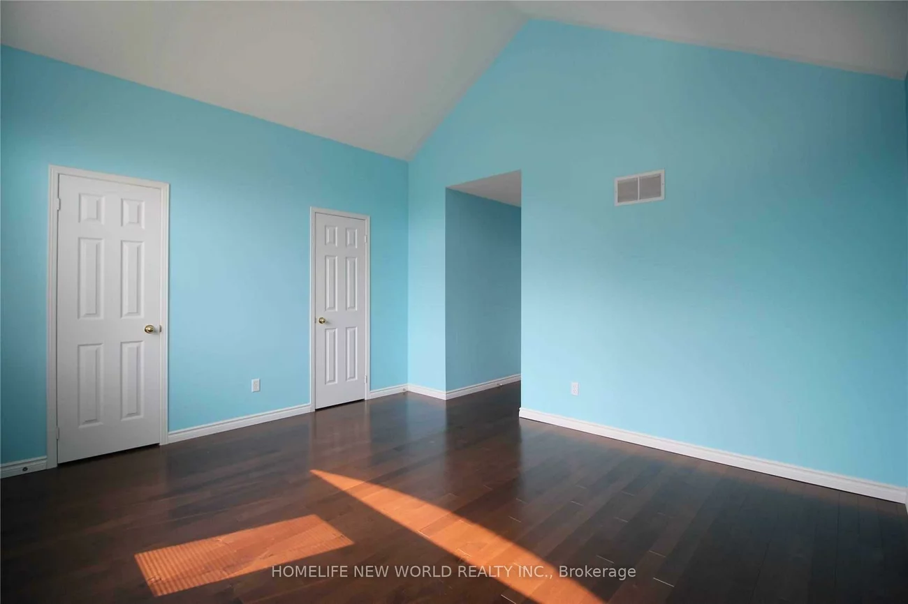 70, Futura, Rouge Woods, Richmond Hill