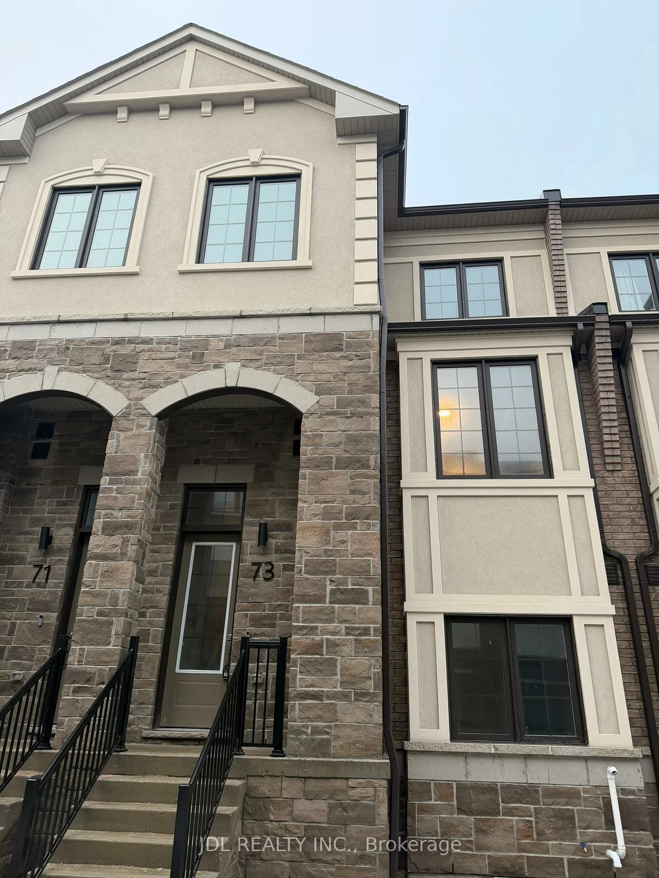 73, Peace, Headford Business Park, Richmond Hill