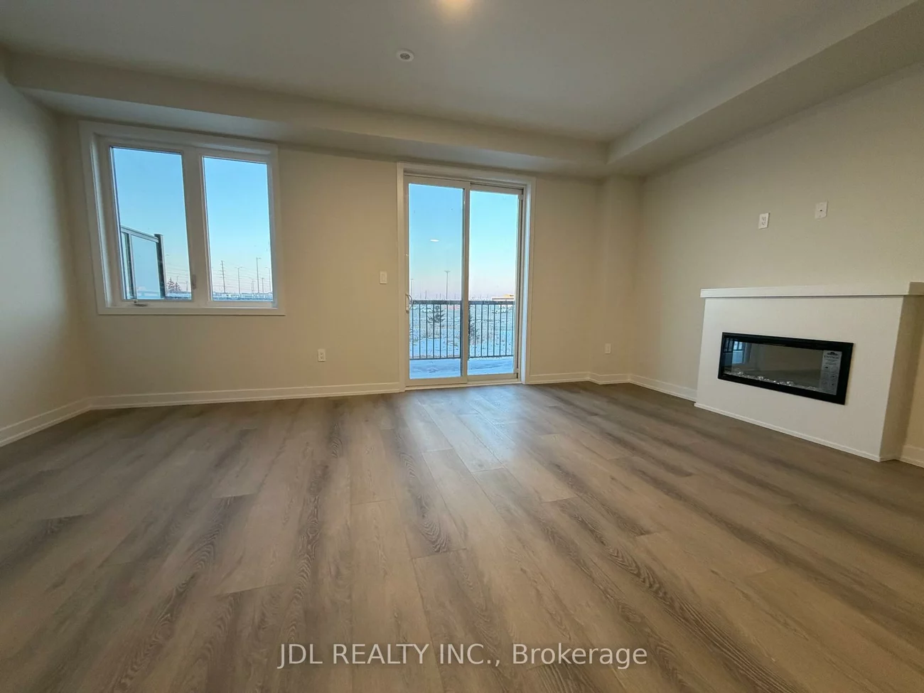 73, Peace, Headford Business Park, Richmond Hill