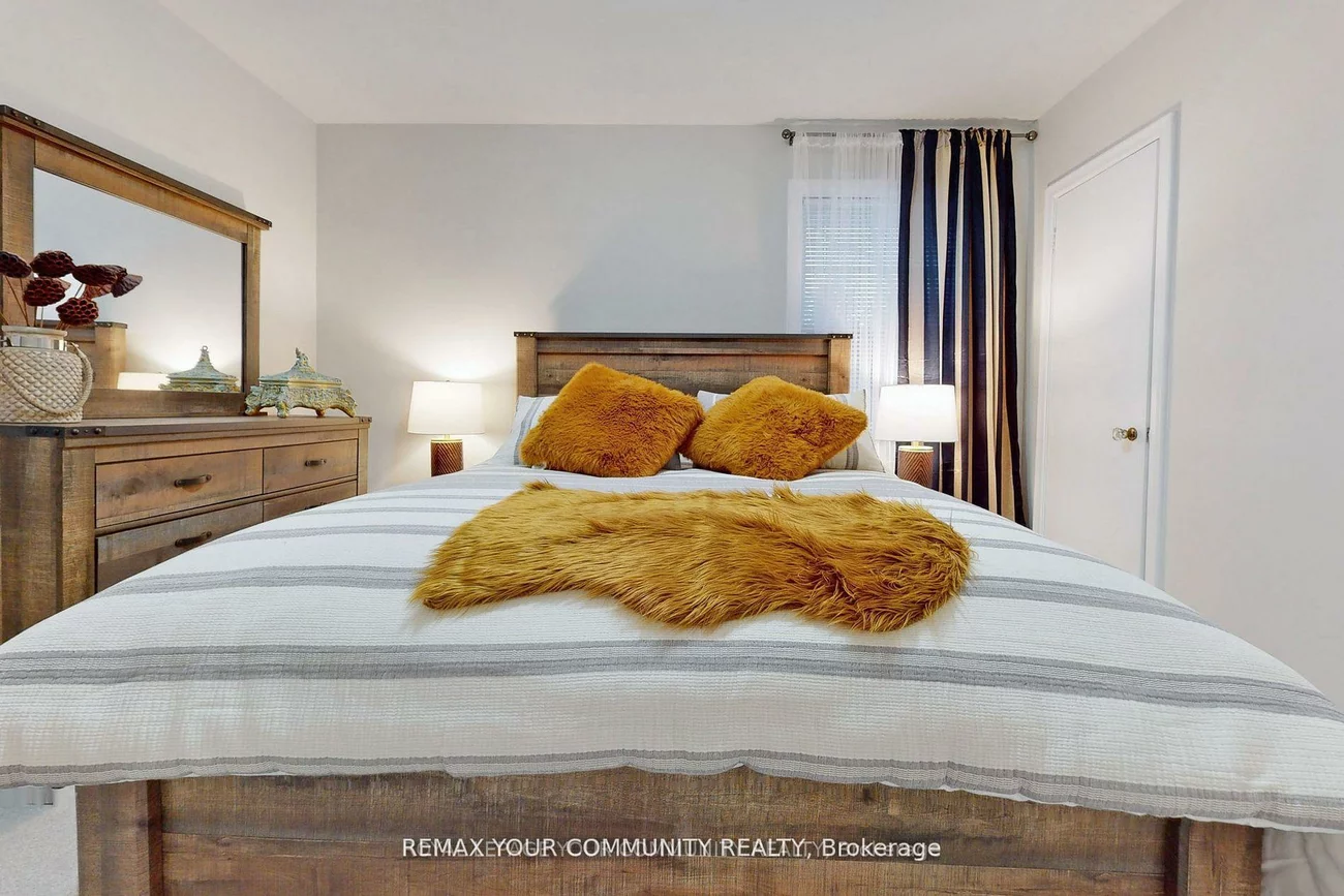 70, Bedford Park, Crosby, Richmond Hill