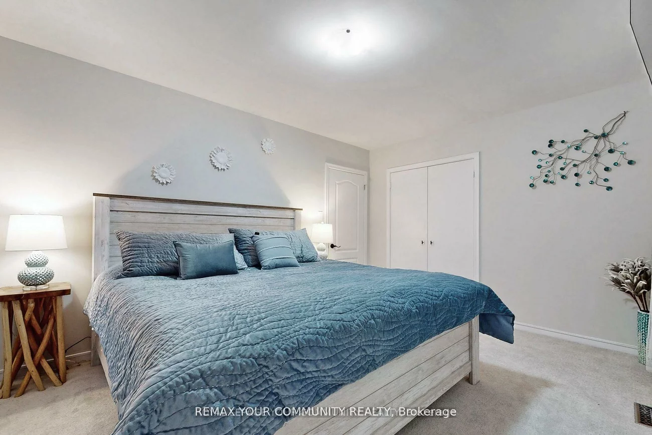 70, Bedford Park, Crosby, Richmond Hill