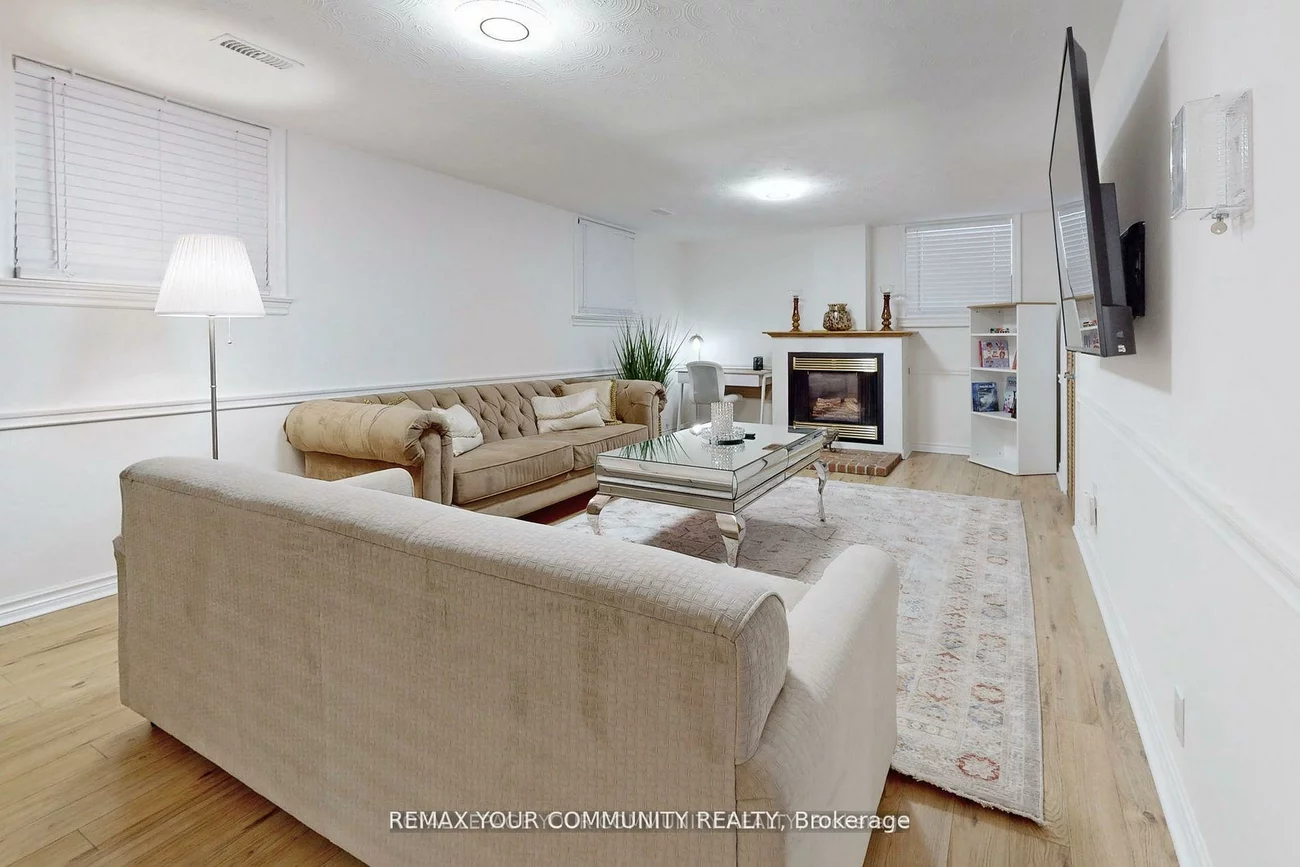 70, Bedford Park, Crosby, Richmond Hill